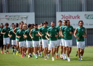 Bursaspor Üç Puanla Başlamak İstiyor