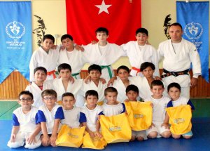 Judo Branşında Antremanlar Devam Ediyor