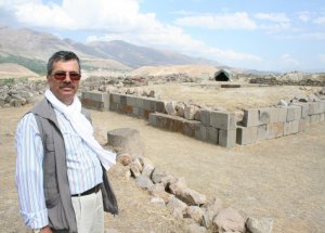 Altıntepe’de Kazı Çalışmaları Başladı