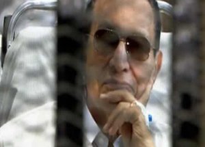 Sisi ile Hüsnü Mubarek'in Gizli Bağı