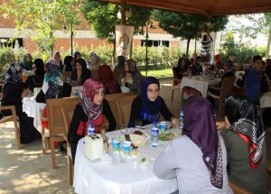 Batumlu Hafız Kızlar İnegöl’de Ağırlandı