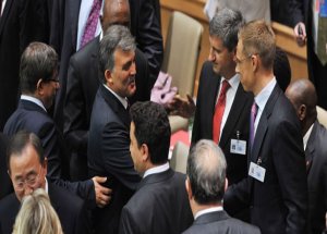 Türkiye Bastırdı, Cumhurbaşkanı Gül 3. Sırayı Aldı