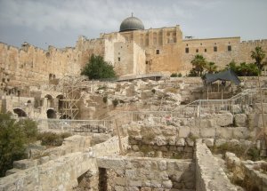 Filistinli Gençlerden Mescidi Aksa Klibi