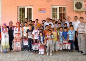Namazlarını cemaatle kılıp ödülleri kaptılar