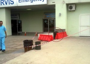 Acil Servis Önündeki Şüpheli Valiz Patlatıldı