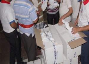 Hindistan Ekonomisini Alt Üst Eden Yasa