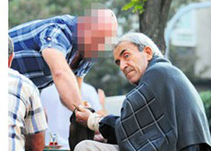 Ünlü Yönetmenin Babasının İçler Acısı Hali