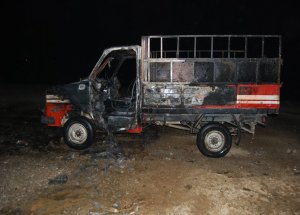 Eşme’de Park Halindeki Araç Yandı