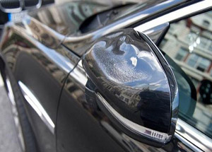 Londra’da Gökdelen Jaguar’ı Eritti