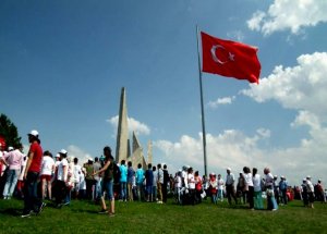 Aydın Gençliği Zafertepe’ye Çıktı