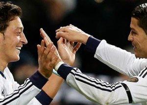 Mesut Transferi Ronaldo'yu Kızdırdı!