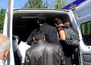 Sivas’ta Yabancı Uyruklu Şahıslar Yakalandı