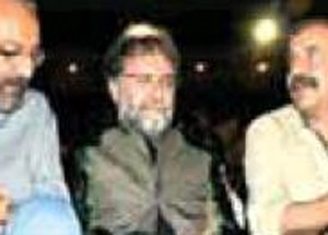 Ahmet Hakan Baba Acısını Çabuk Unuttu!