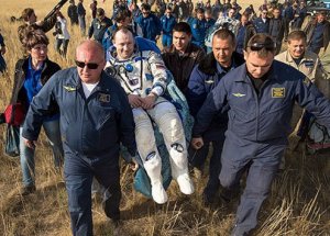 166 Gün Sonra Dünyaya Döndüler