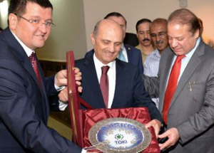 Pakistan, TOKI Modeline Talip