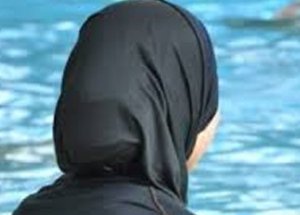 Almanya'da Rezillik Diz Boyu!