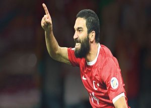 Arda Turan Sonunda İmzayı Atıyor?