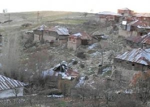 52 Kişilik Köyde 10 Muhtar Adayı
