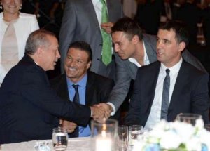 Erdoğan, Hakan Şükür'ün Oğlunun Sünnetine Katıldı