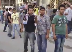Uçan Devrimci Allah'a Küfür Ediyor