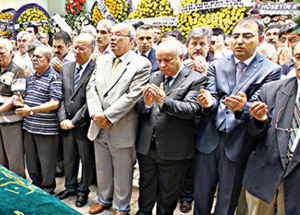 Koru’nun Babası Dualarla Defnedildi