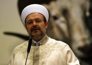 Görmez'i Utandıran İki Mesaj
