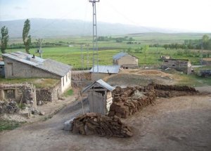 Elektrik Borcu Olan Köy Karanlıkta Kaldı