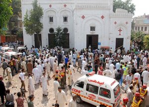 Pakistan'da Kiliseye İntihar Saldırısı