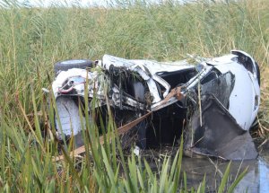 Otomobil Beyşehir Gölü’ne Uçtu: 1 Yaralı