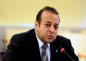Merkel'in Başarısı Takdire Şayan