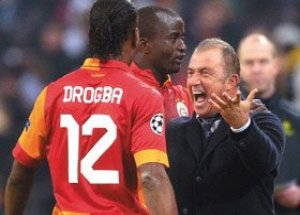 Galatasaraylı Futbolcular Gözyaşlarını Tutamadı