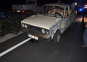 Kırkağaç'ta Minibüs Otomobille Çarpıştı