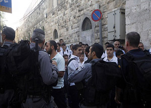 İsrail Güvenlik Güçleri İle Filistinliler Arasında Arbede