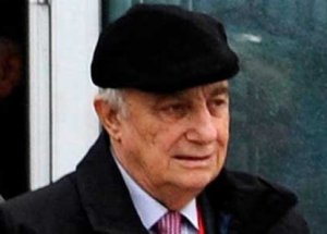 Çetin Doğan: Herkes Eteğindeki Taşı Döksün