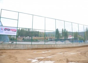 Hizan Stadyumu Sentetik Çime Kavuşuyor