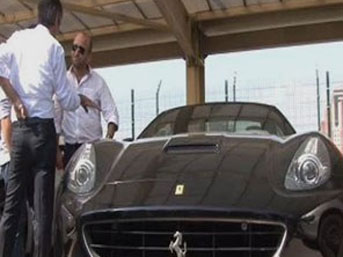 Bakanlık Ferrariyi Sattı