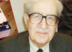 Turgut Özakman Hayatını Kaybetti