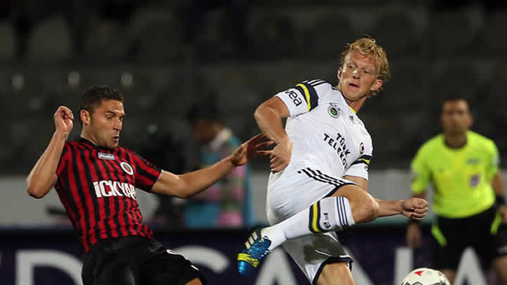 Fenerbahçe Kuyt İle Güldü!