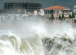 Çin'de Kelebek Tayfunu: 47 Balıkçı Kayıp