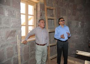 Köy Park Siyasilerden de İlgi Görüyor