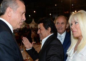 Ajda Pekkan'ın Paket Yorumu: Kuş Havalandı