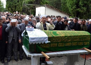 İmam Namaz Kıldırırken Öldü