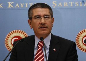 AK Parti Çarşaflı Öğretemene Karşı Mı?