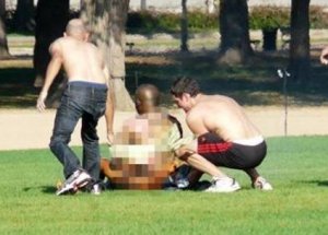 Parkın Ortasında İnanılmaz Olay