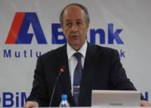 Hastalıklı Kafa İşbaşında!