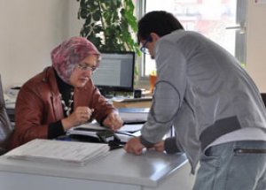 İşte Kamuda İlk Başörtülü Memurlar