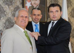 Eski Belediye Başkanı Ak Parti Ailesine Katıldı