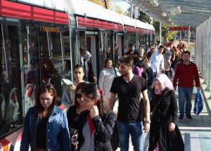 Samsun'da Raylarda 3 Yılda 47 Milyon Yolcu Taşındı