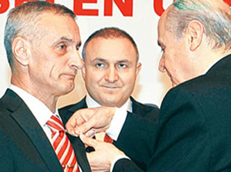 Bahçeli'den Engin Alan'a ziyaret