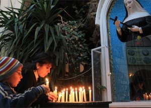 50 bin Suriyeli Hristiyan Rus Oluyor!